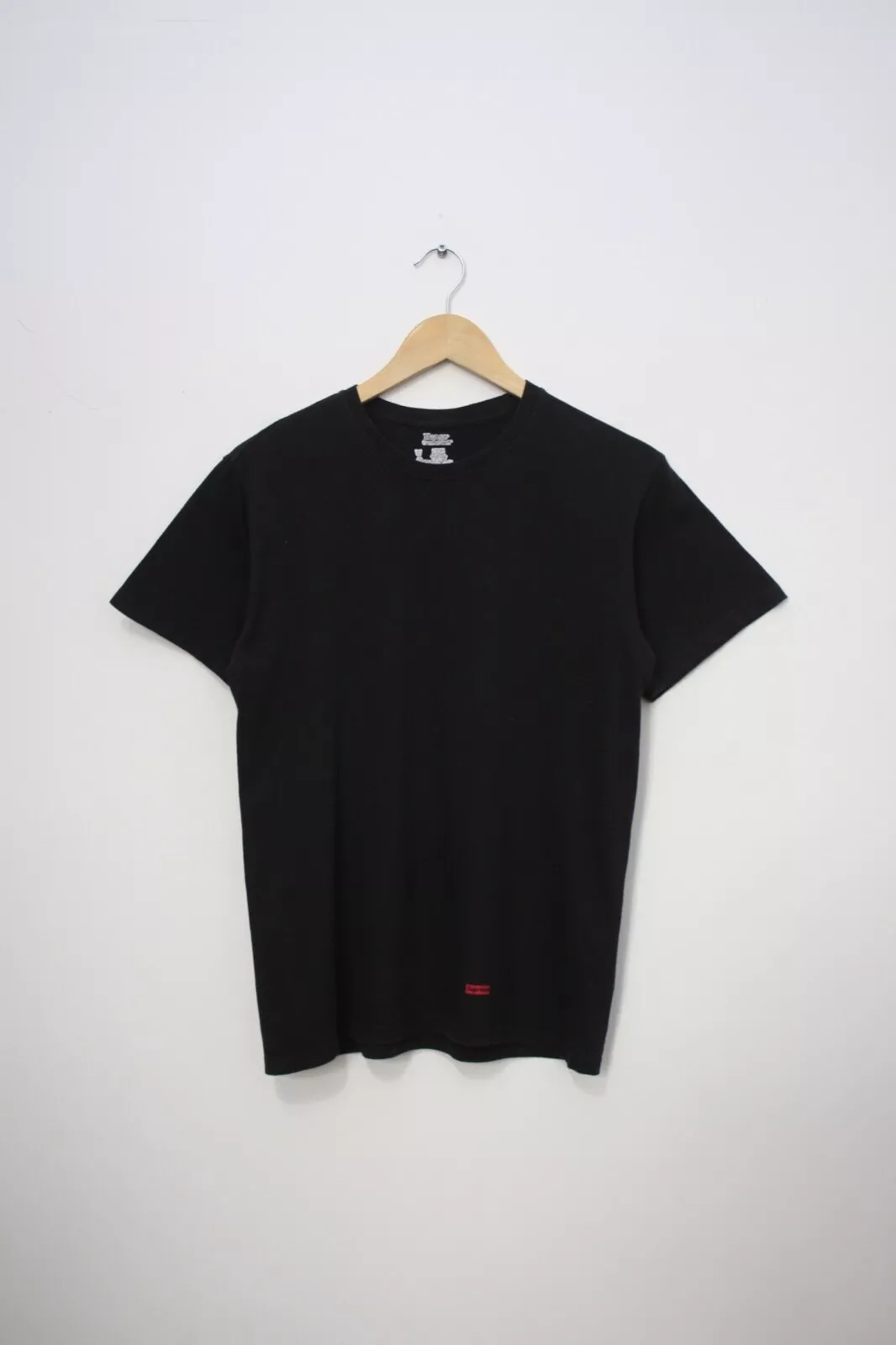 T shirt noir Supreme X Hanes petit