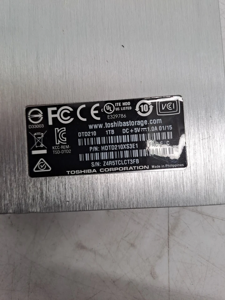 Lot of 3 Toshiba 1 TB external Hard Drive different Model check the description - Imagem 3 de 4