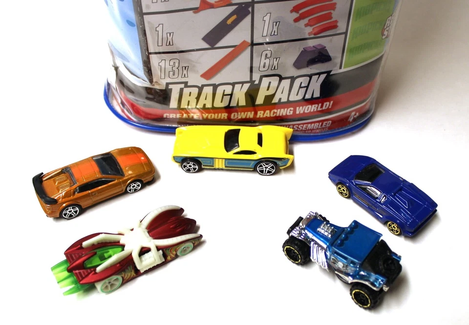 Hot Wheels Track Pack (Not complete) - Image 2 of 4