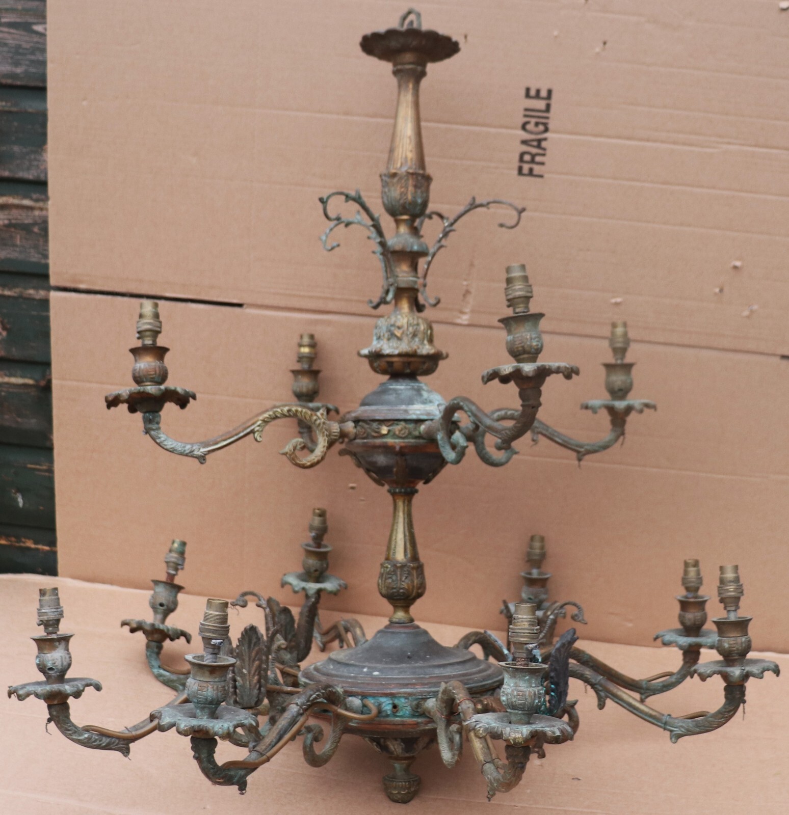 VERY LARGE BRONZE METAL 12 BRANCH CEILING CHANDELIER TYPE LIGHT TO