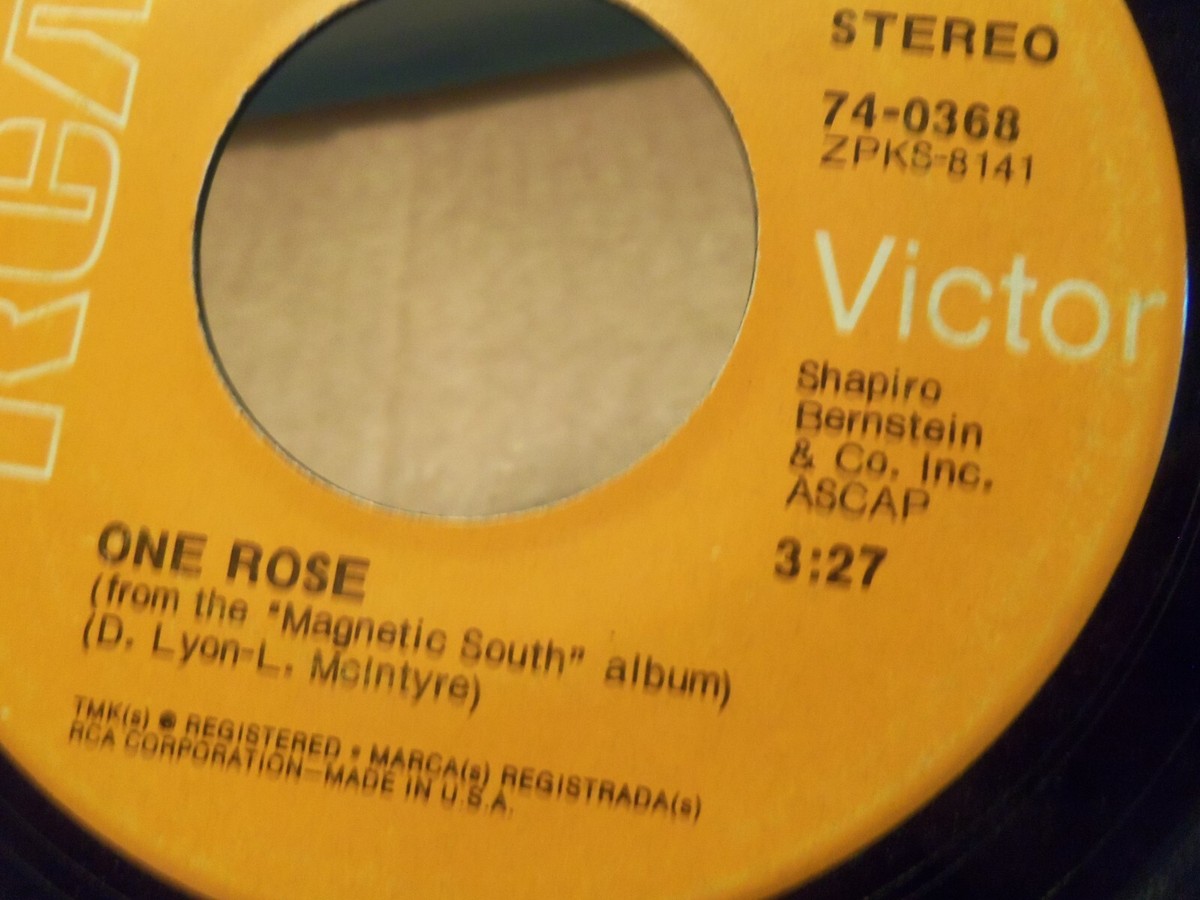 45-rpm Record-Michael Nesmith(Monkeys)-One Rose & Joanne