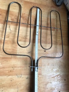 IRGA .Heizelement.Heizung  Backofenheizung . T.N- 4463740.  800 W. Gut.