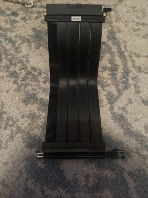 Lian Li PCIe 4.0 x16 ''Dual Reverse'' Riser Cable