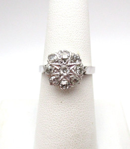 14K White Gold .40 TCW Diamond Flower Cluster Ring Size 6.5 4.1 Gr [R390]