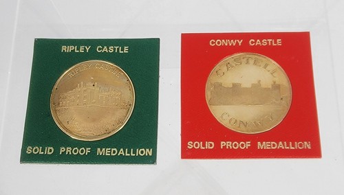Ripley Castle & Conwy Castle Brass Souvenir Solid Proof Medallion Set - Picture 3 of 9
