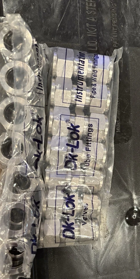 DK-Lok 5/8 pulgadas Tubo OD Unión- 316SS Doble Virola Tubo Montaje Fábrica Nuevo Foto 3 de 3