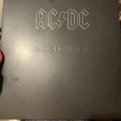 AC/DC Back In Black NEAR MINT Columbia Records Vinyl LP