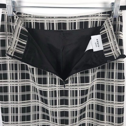 NWT AKRIS PUNTO Italian Fabric ROMANIA 🇷🇴 Made Check Jacquard Miniskirt Size 4 - Picture 8 of 11