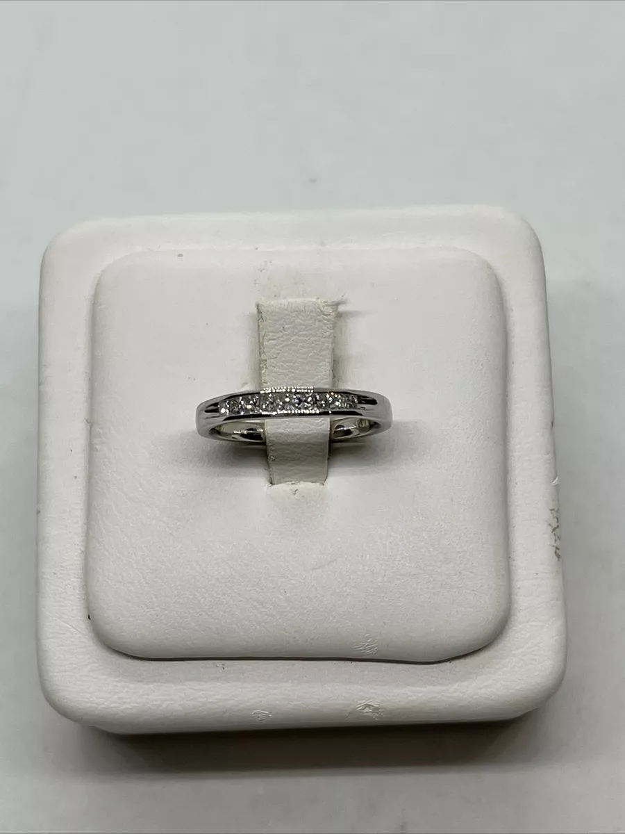 ZEI 10k white gold sparkly 9 diamond band ring princess cut 2.1g 5.5 0.25ctw