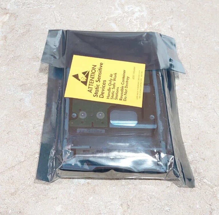 IBM ST9300653SS 300GB 15K RPM 6Gb/s 2.5" SAS Server Hard Drive 9SW066-039 - Image 2 of 2