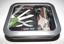NEW SWISS TECH HUNTING/FISHING 7 IN 1 POCKET MODULAR TOOL SET & FLASHLIGHT CAMO