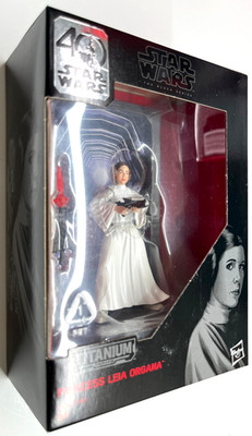 STAR WARS - BLACK SERIES - TITANIUM - PRINCESS LEIA ORGANA (#04) MISB