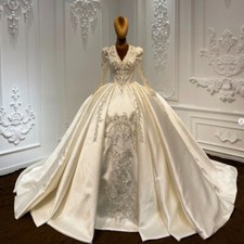 Luxury Satin Wedding Dresses Beaded Appliques Bsckless Bridal Ball Gowns Custom