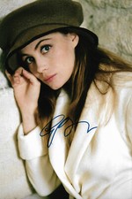 Emmanuelle Beart autograph signed 20x30 cm picture