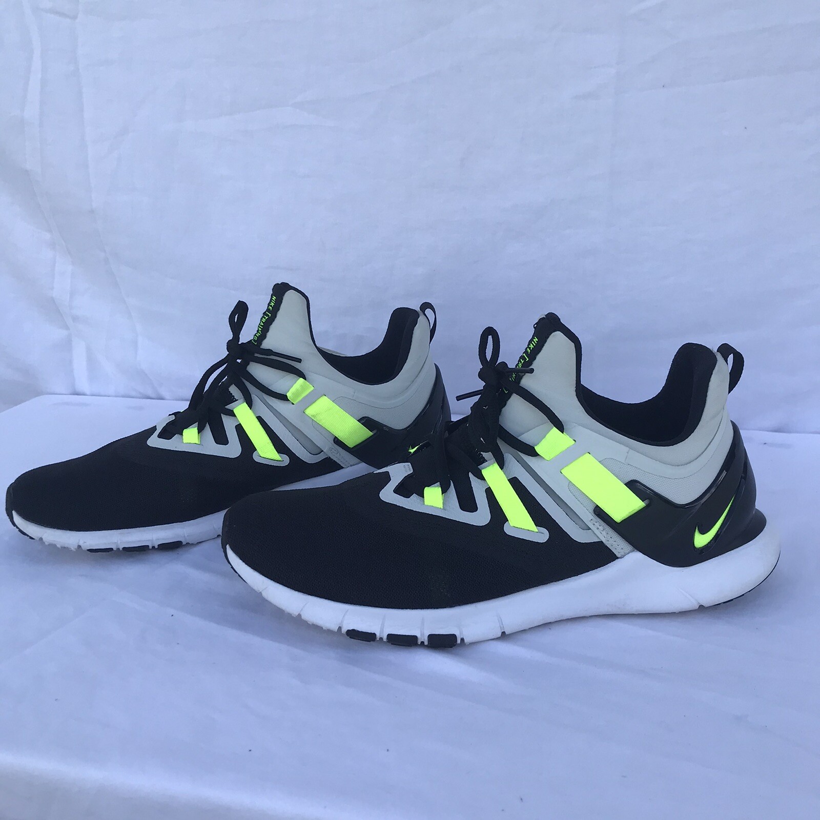 Nike Flexmethod Trainers Black/Volt-Spruce Aura B… - image 3