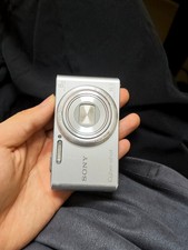 SONY Cyber-shot DSC-W730 16.1 MP 8x optical Zoom Silver Digital Camera English