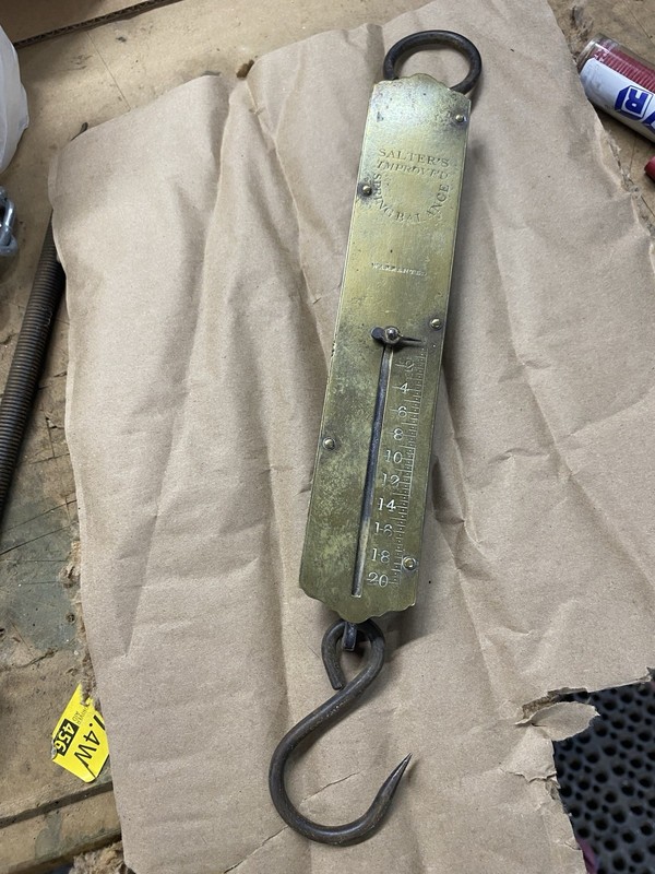 Vintage Fish Scale Salter's Improved Spring Balance Brass Up To 20 lbs