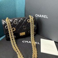 Chanel 2.55 Reissue Mini Black Lambskin Aged Gold Badge  QY12 26.06.03