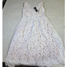 Lulus White Floral Lace Midi Dress V-Neck Eyelash Trim Nude Lining New