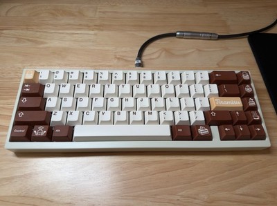 Mode Designs SixtyFive Custom Mechanical Keyboard / GMK Tiramisu Keycaps