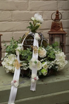 *Gesteck*GrabSchmuck*MoosKranz mit Mooskugel*Deko Stacheldraht*Blumengesteck* - Bild 1 von 4