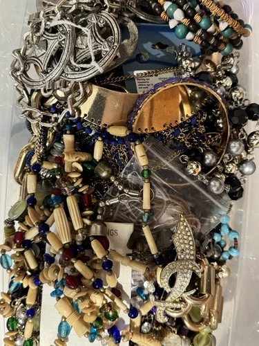 7+ lbs ESTATE Huge Lot Costume Jewelry VTG Now Art Craft#09172025