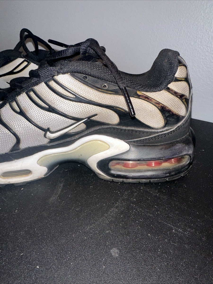 Nike Air Max Plus (852630-032) Men's Size 8 Fair Condition