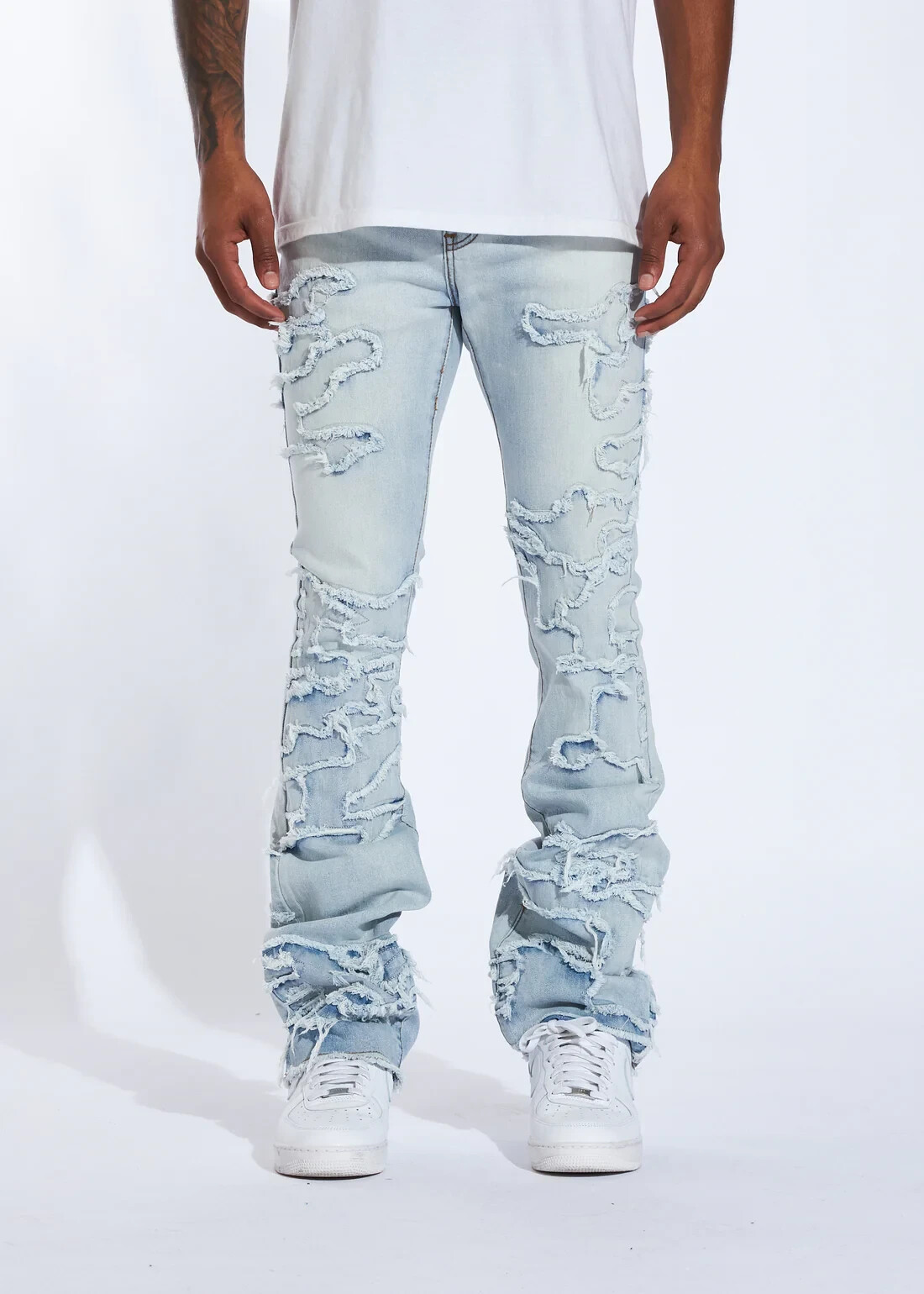 Джинсовая ткань Crysp Denim Raven Stacked Flare L Blue Distress CRYSPR241-003 Размер 40 13790₽