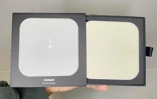 Courant Catch : 1 Fast Wireless Charger White Leather Charging Pad Qi-Certified