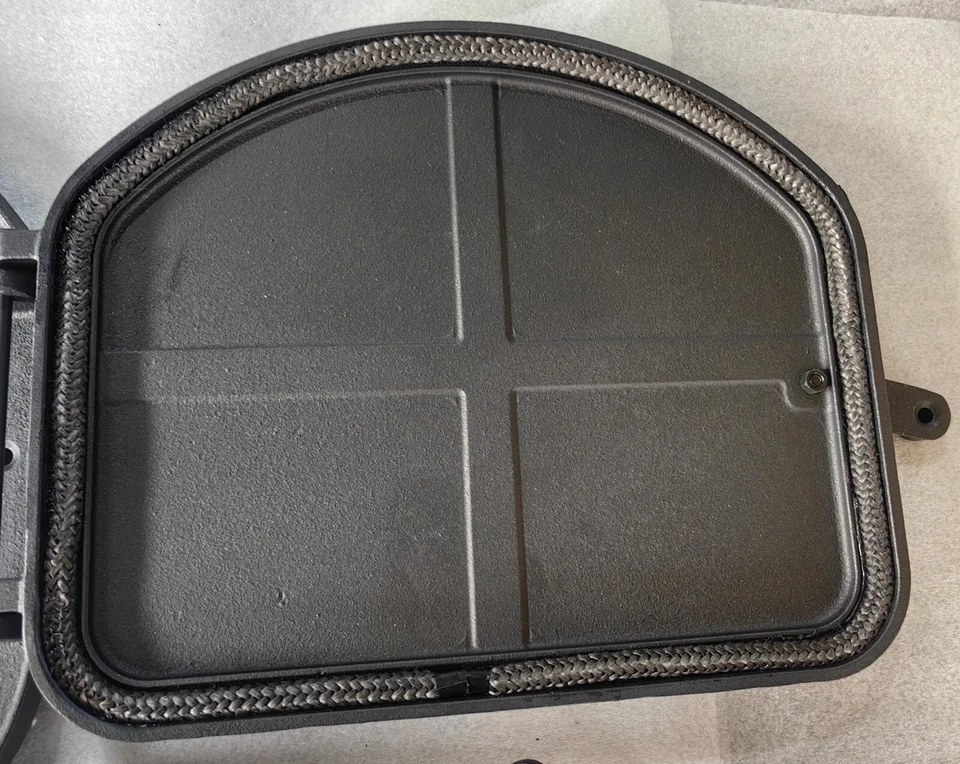 Puerta y marco de estufa de leña de hierro fundido solo 17X15 Foto 3 de 4