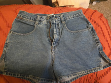 High waisted vintage shorts size 8