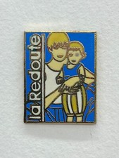 LA REDOUTE - Vintage French Advertising Pin Badge