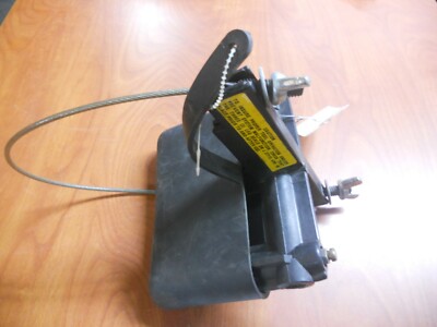 Kent Moore Brake Pressure Bleeder J-37115 (CS1684 DS1440 B1