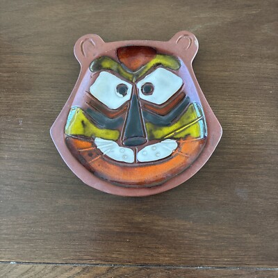 People Lover'' ceramic plate Jean Ellsworth for Pacific Stoneware in the 1970s