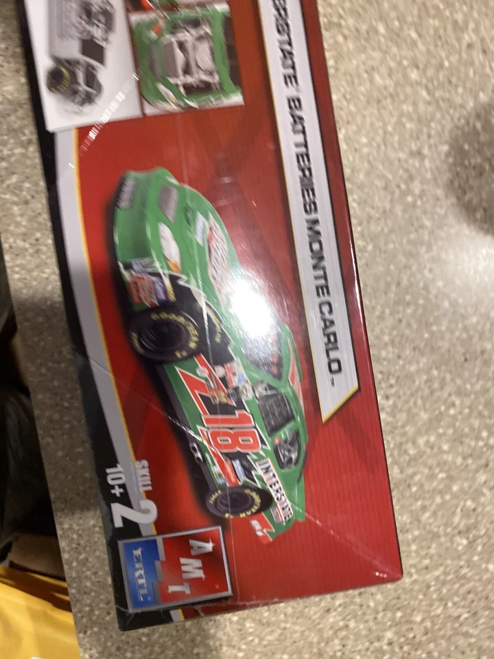 NASCAR 1/25 Scale #18 Interstate Batteries Monte Carlo Model Kit By ERTL - Image 2 of 3
