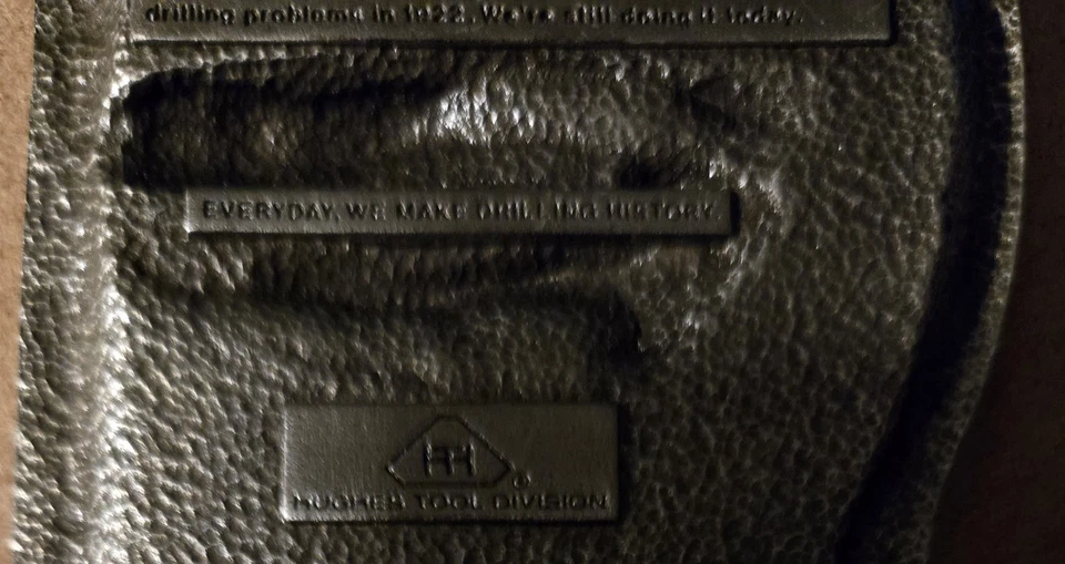 Hebilla de cinturón de peltre de colección Hughes Tool Division petróleo gas pozo de perforación petróleo Foto 4 de 4