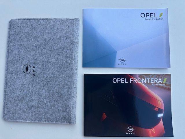 Notice Opel Frontera 2025 2026 carnet d'entretien premium sous étui feutrine