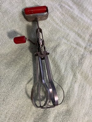 Vintage ECKO Hi-Speed Egg Beater Hand Crank Mixer Red Wood Handle Made in USA #2