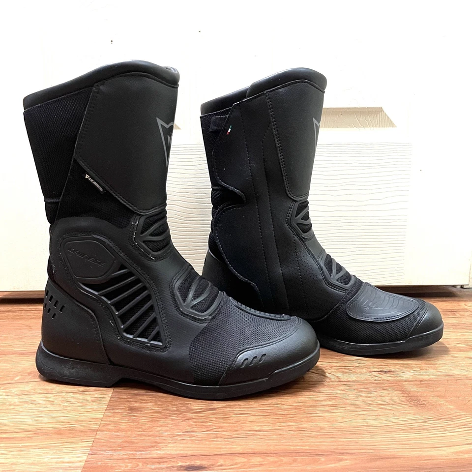 Dainese Solarys Aire Negro Ventilado (US 9, EU 42) Excelente Estado, Usado Una Vez Foto 3 de 4