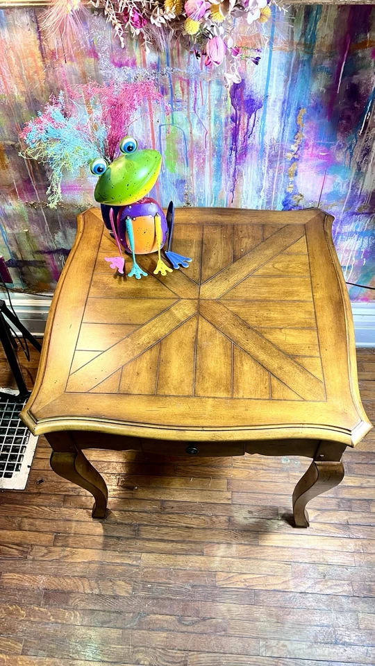 一对/2 列克星敦家具实木/立桌/夜台 状况良好 — 第 3/4 张图片