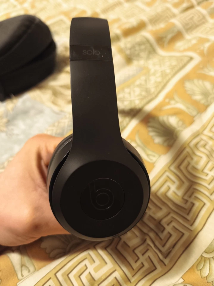 Beats Solo3 Wireless, foto 3 di 5
