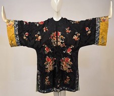 ANTIQUE 1920  S CHINESE HAND EMB FIGURAL FLORAL SILK ROBE W ORNATE EMB CUFFS