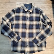 Kuhl The Law Flannel Shirt Mens Large Shadow Ombre Plaid Inside Pocket Flip Cuff