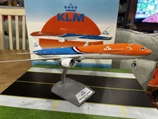 Inflight200 KLM Boeing 777-300 PH-BVA Scale 1/200 Diecast “National Park”