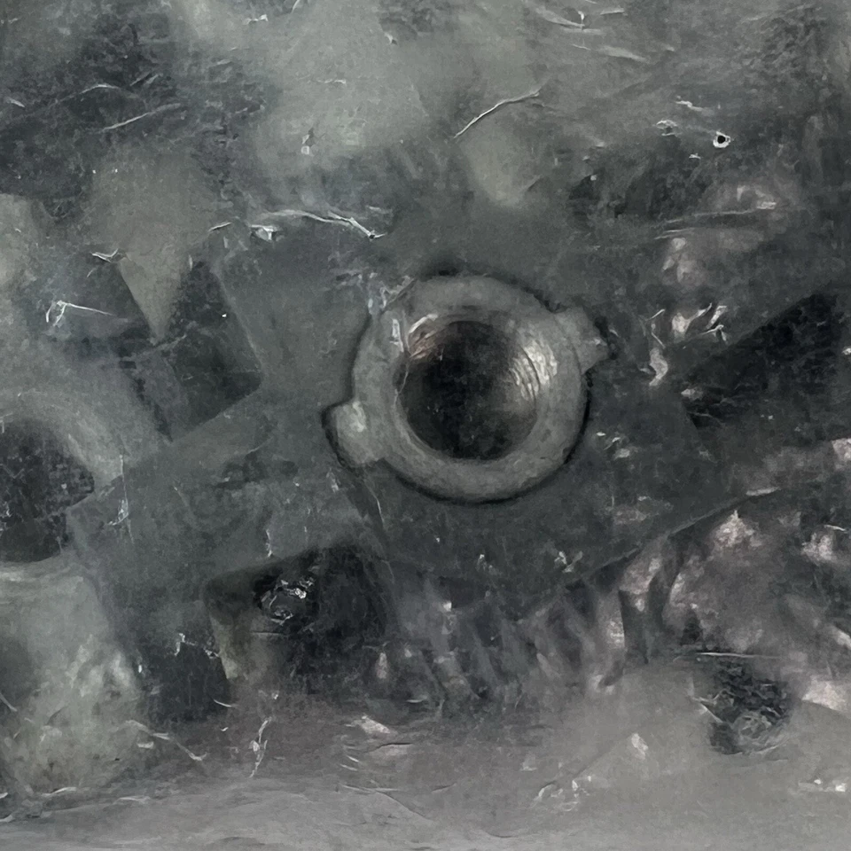 Tuerca de ala HILTI MIQM-M10 #2120274 25 piezas Foto 4 de 4