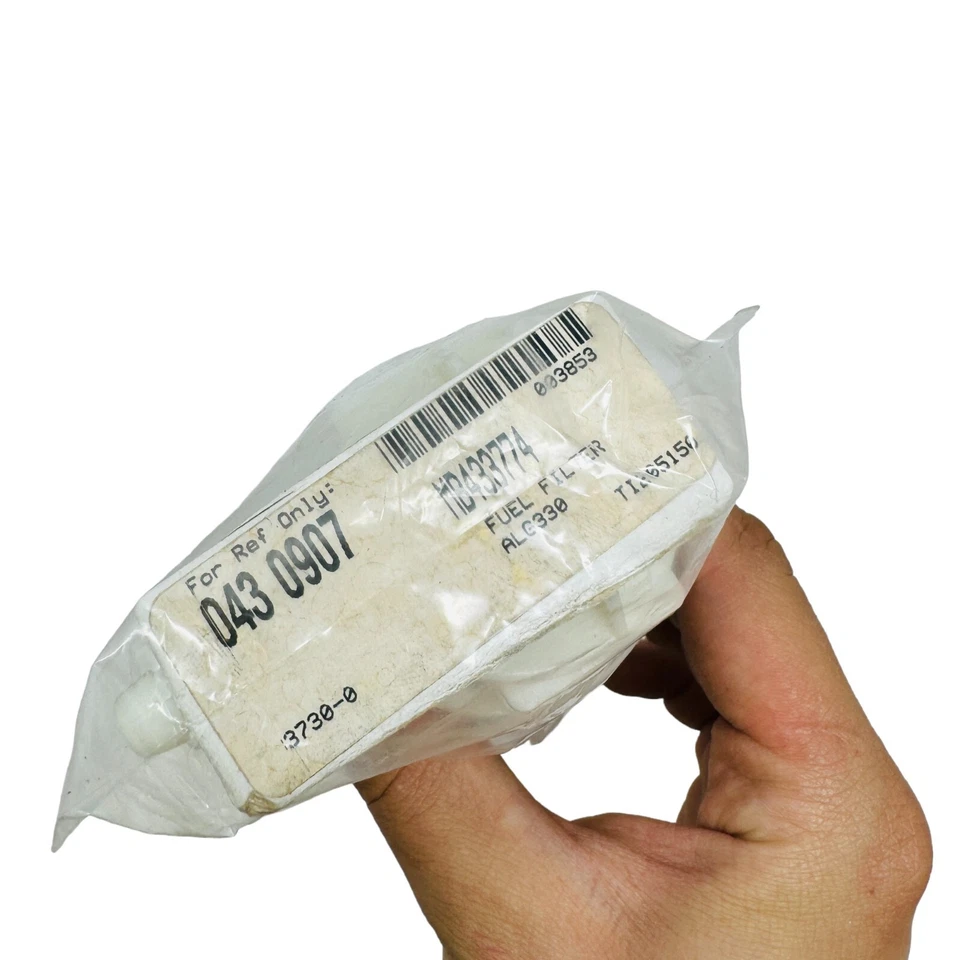 Lote de 3 - Filtro de combustible Mitsubishi MB433774 - RAM 50/Mighty Max/Colt Foto 3 de 4