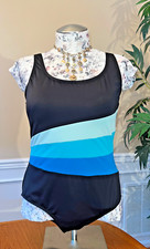 Swimsuits for All, Slimming Colorblock 1-Pc Women's Soft-Cup Swimsuit, Size 22