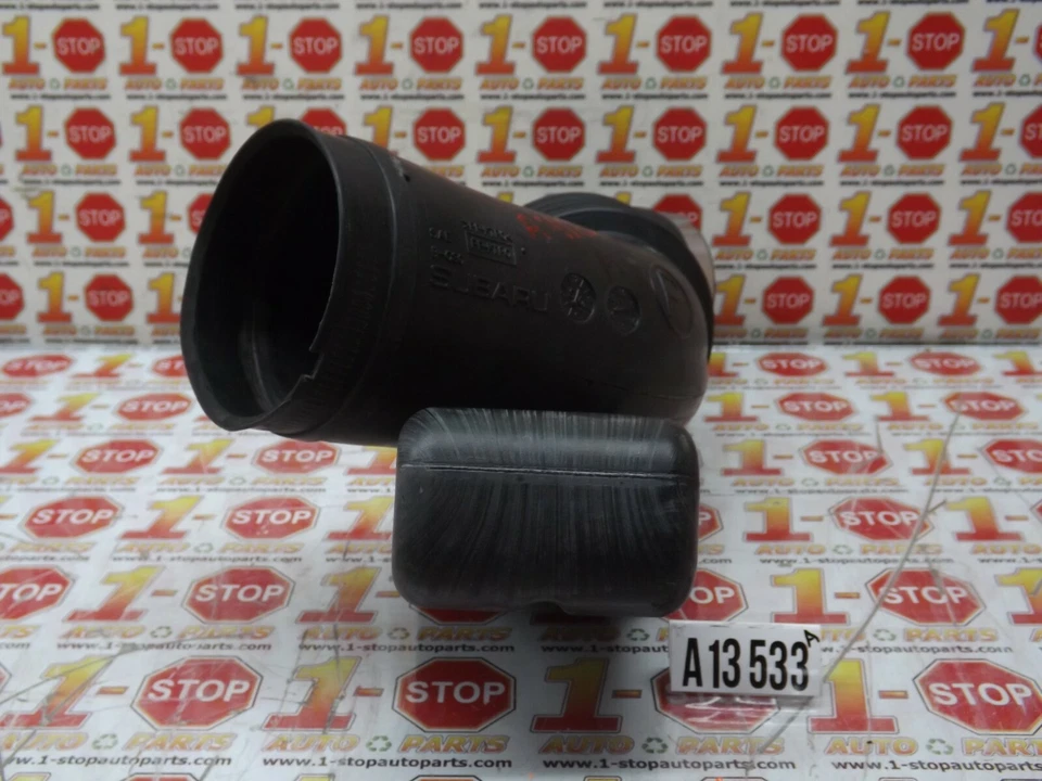Tubo de conducto de salida de filtro de aire Subaru B9 Tribeca 2006-2014 3,0 L 14457aa47A OEM Foto 3 de 4
