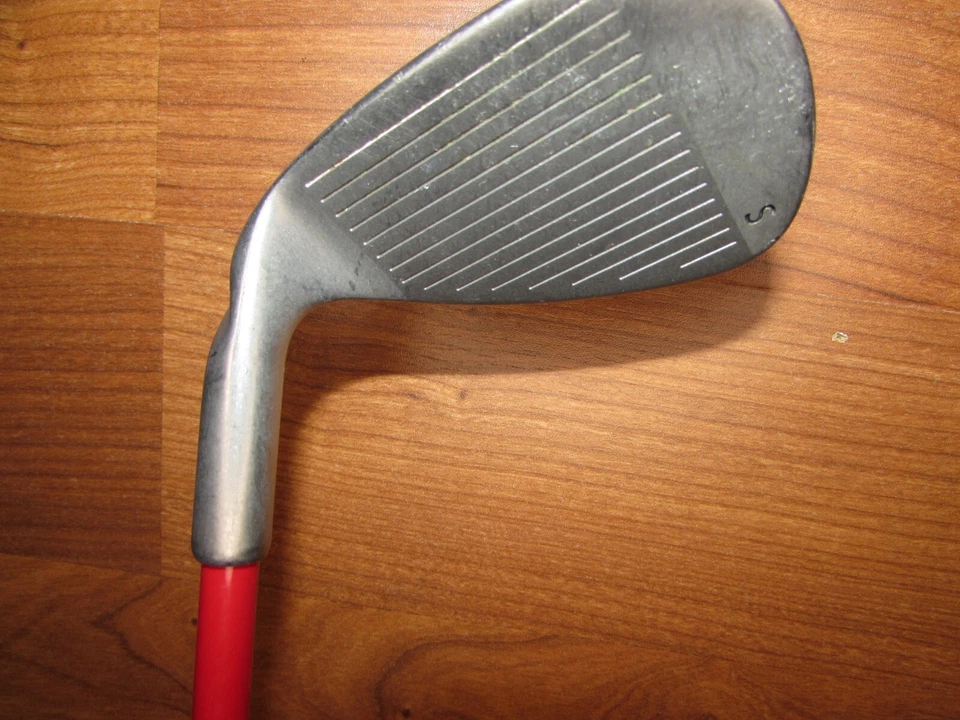 Ping Moxie Sand Wedge youth golf club PING Moxie Graphite Shaft RH 31.5" - Image 3 of 4