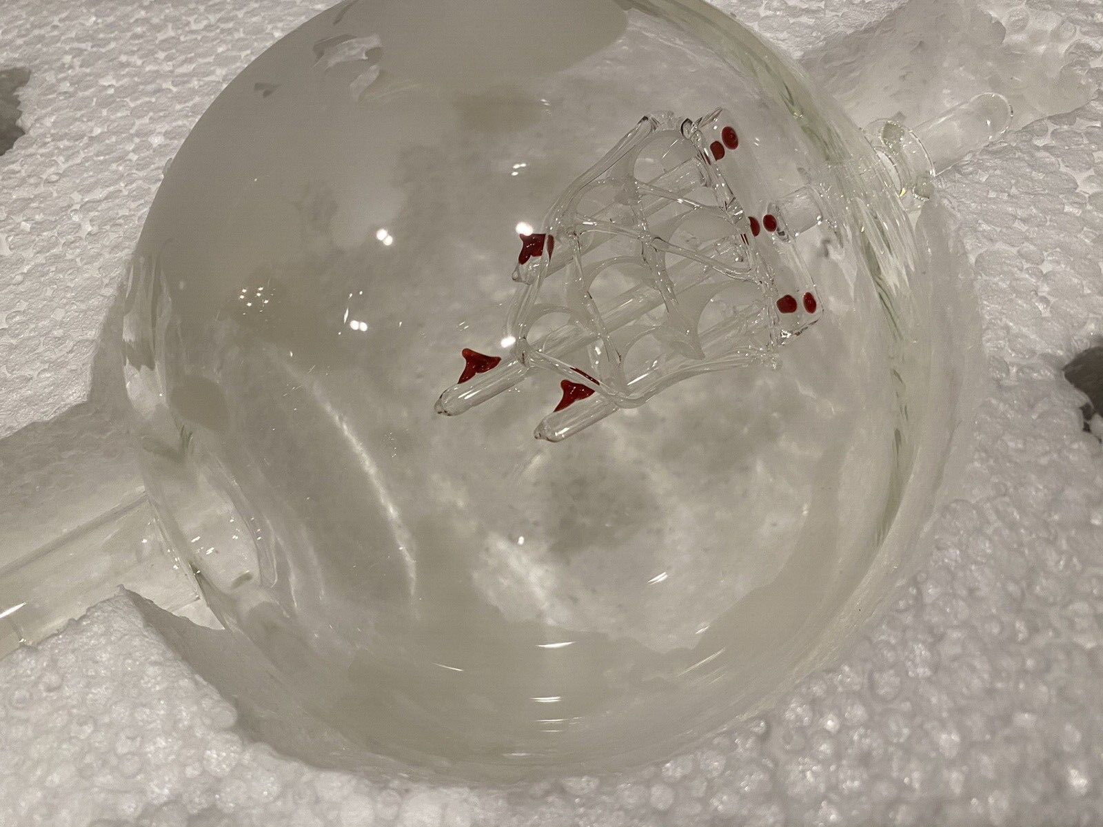 The Wine Savant Globe World Whiskey Decanter Set Mahogany Wood 2 Globe Glasses